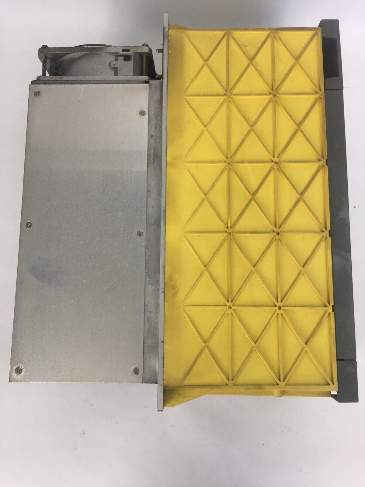 FANUC A06B-6087-H126 POWER SUPPLY INPUT 200-230VAC 106A OUTPUT 283-325VDC 29.8kW