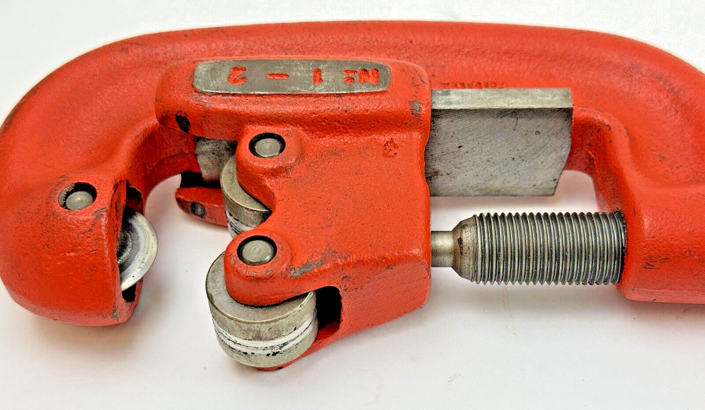 RIDGID - 2A / 202 - HEAVY-DUTY PIPE CUTTER 1/8" - 2"