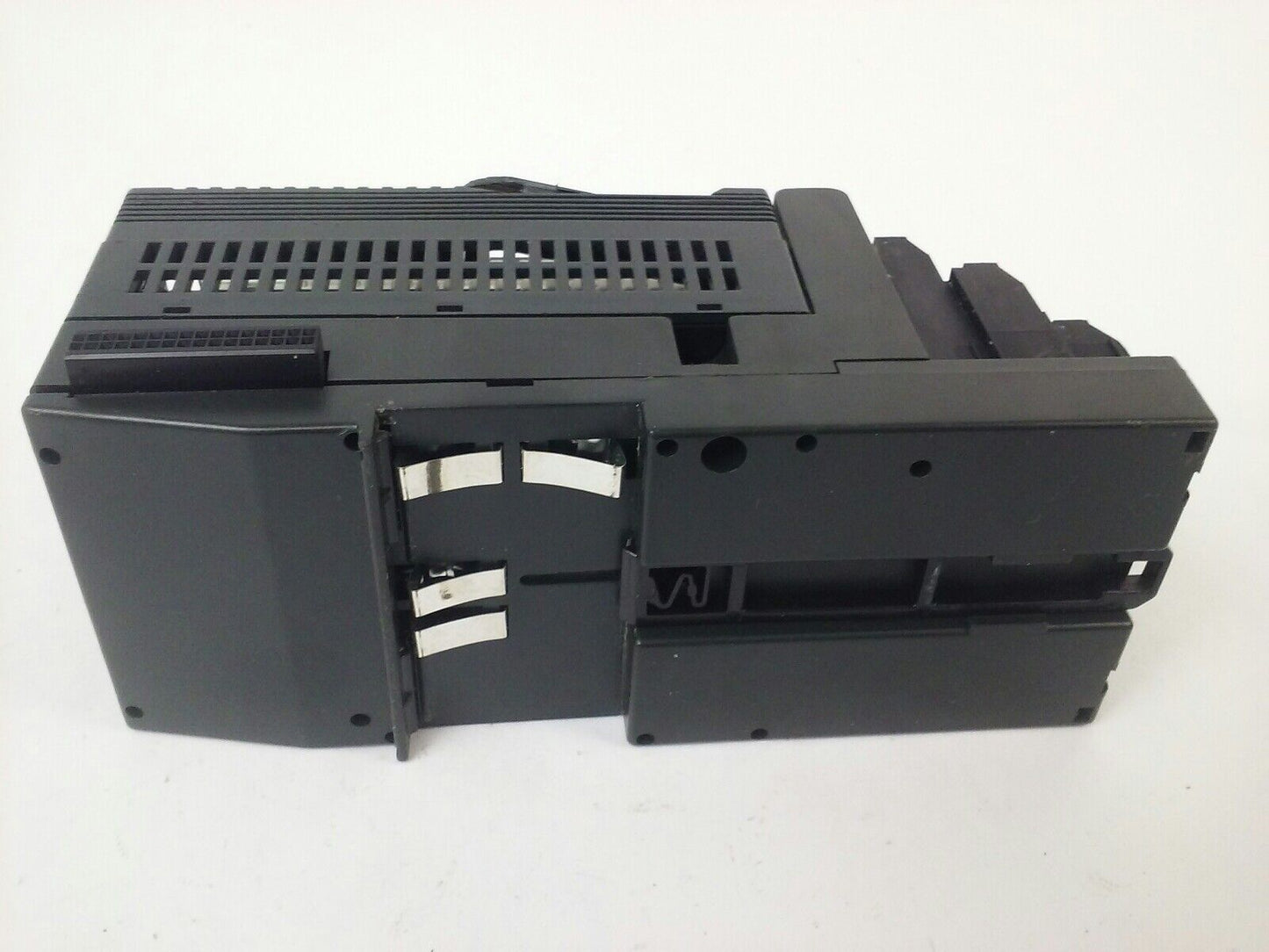 GE FANUC IC200MDD845F POWER MODULE 24VDC, 16PT INPUT / 2A, 8PT OUTPUT
