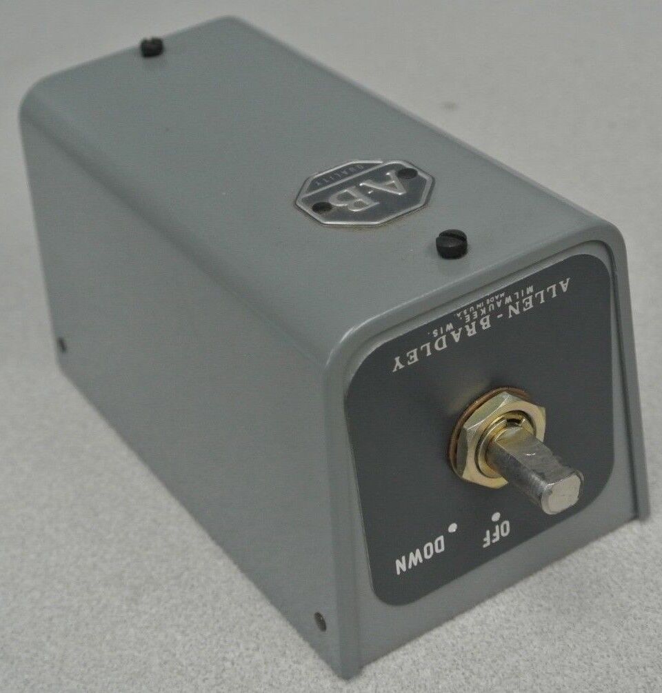 ALLEN-BRADLEY 806-984393 ROTARY PILOT SWITCH, BALL LEVER / NEW SURPLUS