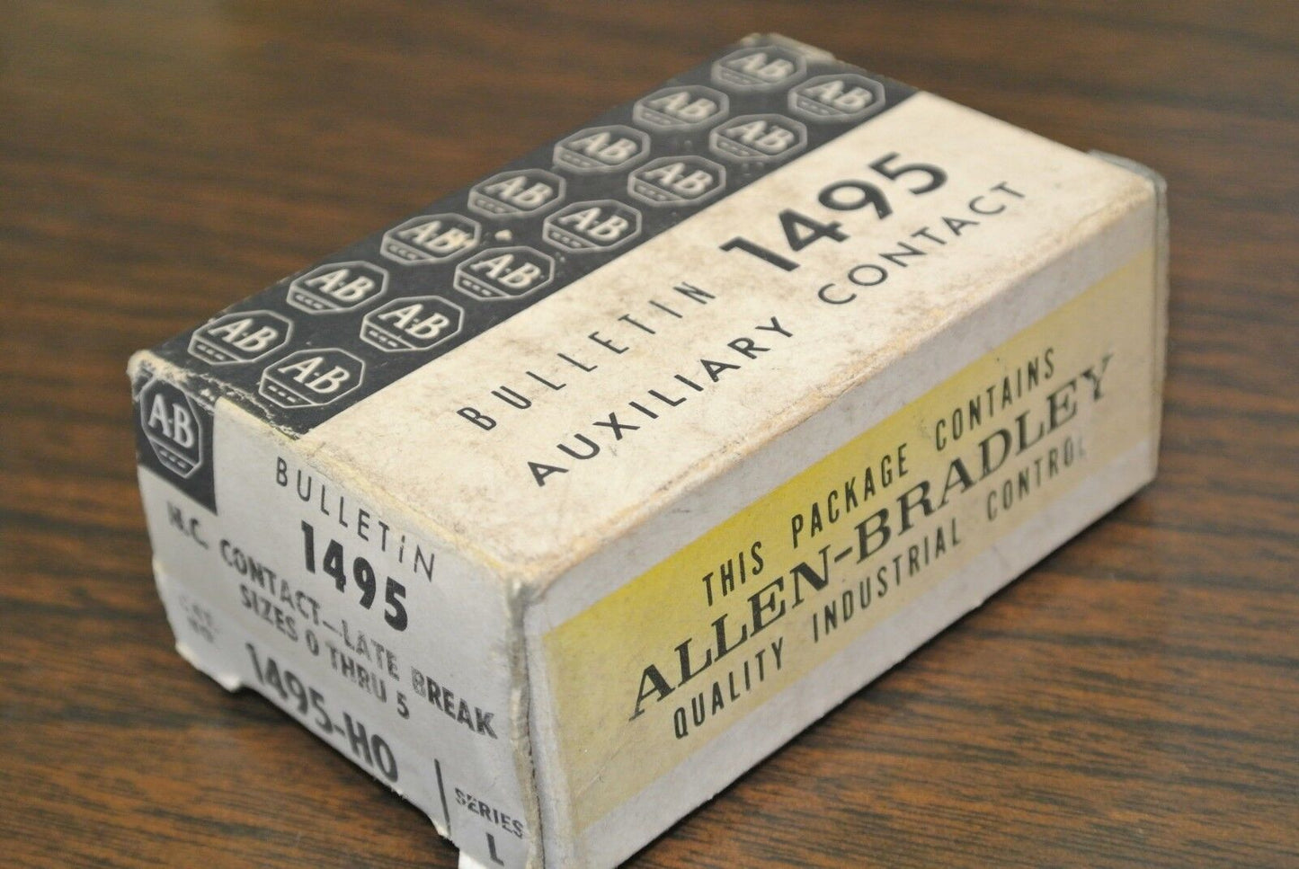 ALLEN-BRADLEY 1495-H0 AUXILIARY CONTACT / NC / LATE BREAK / SIZES 0-5 NEW SURPLU