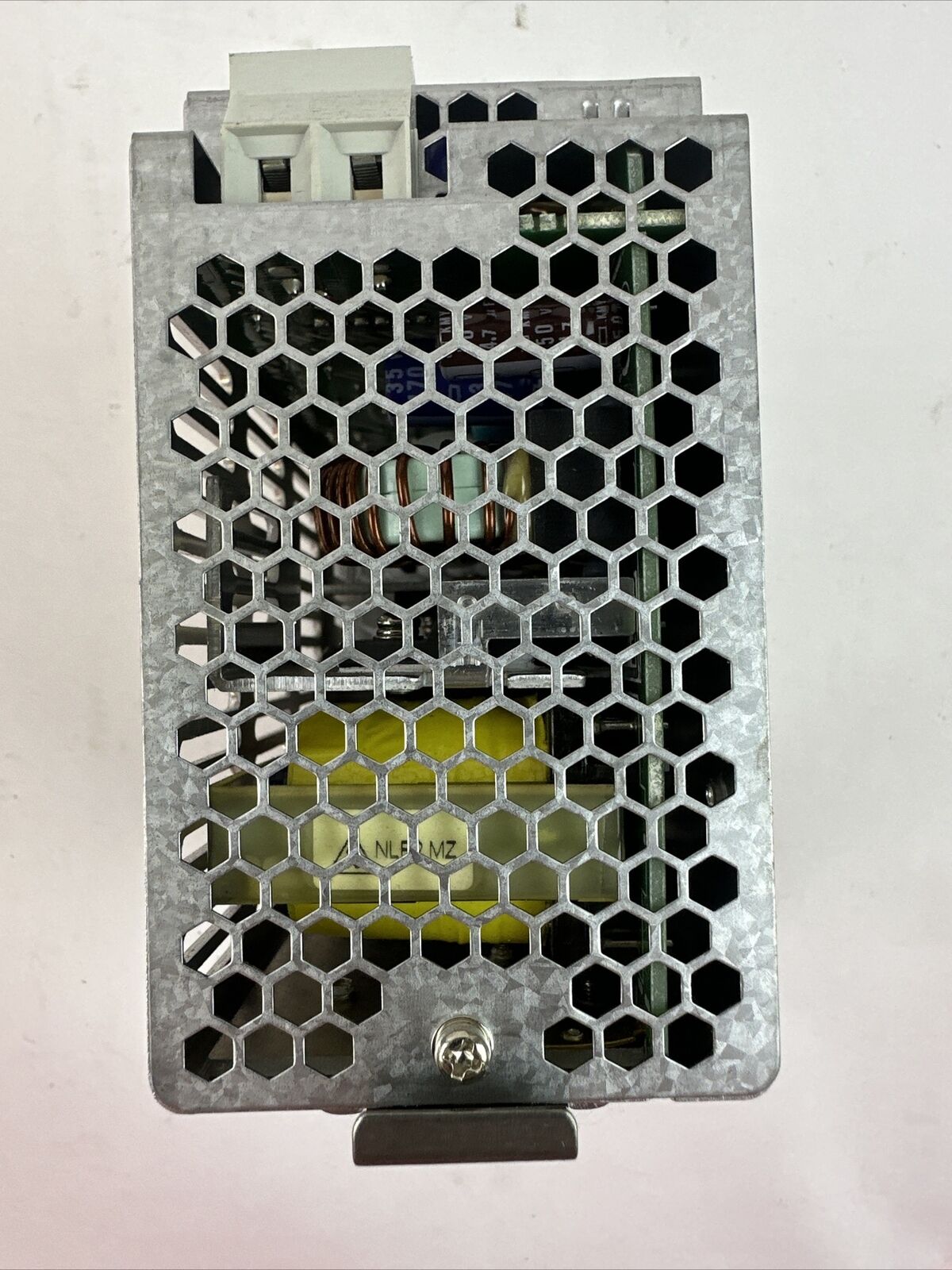 LAMBDA DLP120-24-1/E POWER SUPPLY OUTPUT 24VDC 5A INPUT 100-120 3.2A 200-240VAC