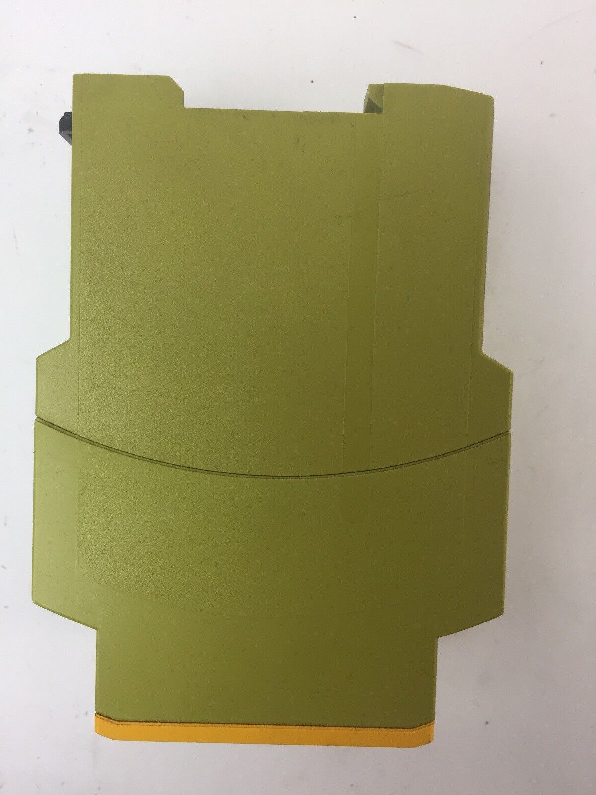 PILZ PZE X4V8/24VDC 4S SAFETY RELAY 24VDC