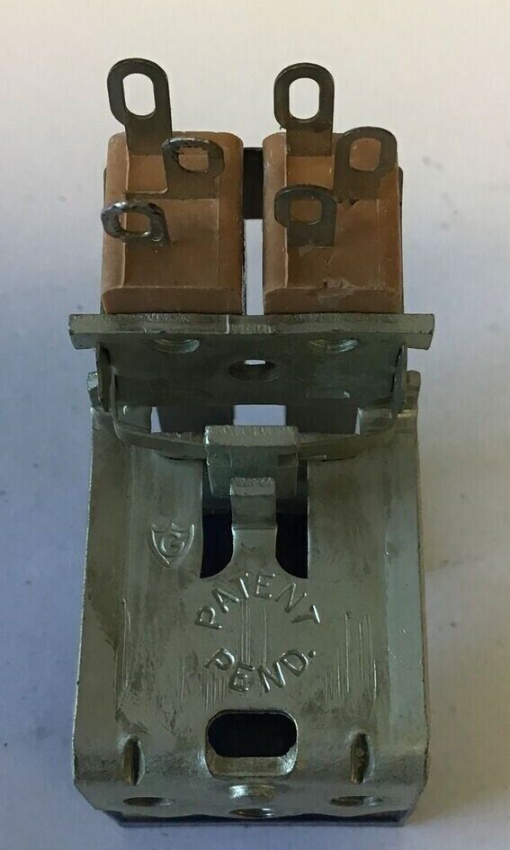 GUARDIAN 900-A410-060714-00 RELAY 230VAC 60CY SERIES 900 ***LOTOF2***