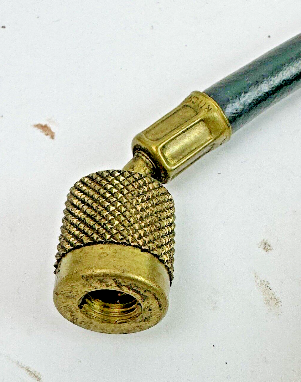 YELLOW JACKET - PLUS II 72" 1/4" CHARGING HOSE - GREEN - 4000 PSI / 800 PSI