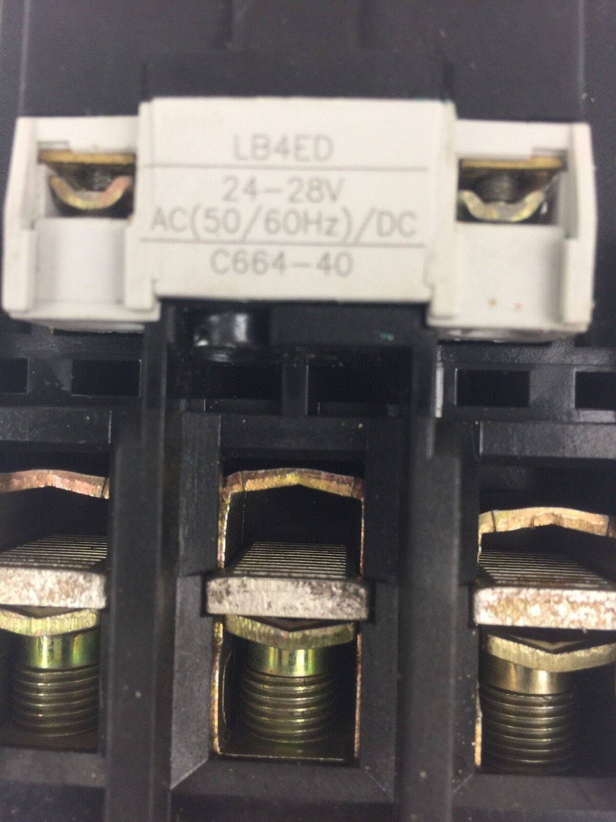 GE CL10E300M CONTACTOR LB4ED COIL 24-28VAC/DC 50/60HZ BCLL11 & BCLL20 AUX CONTAC