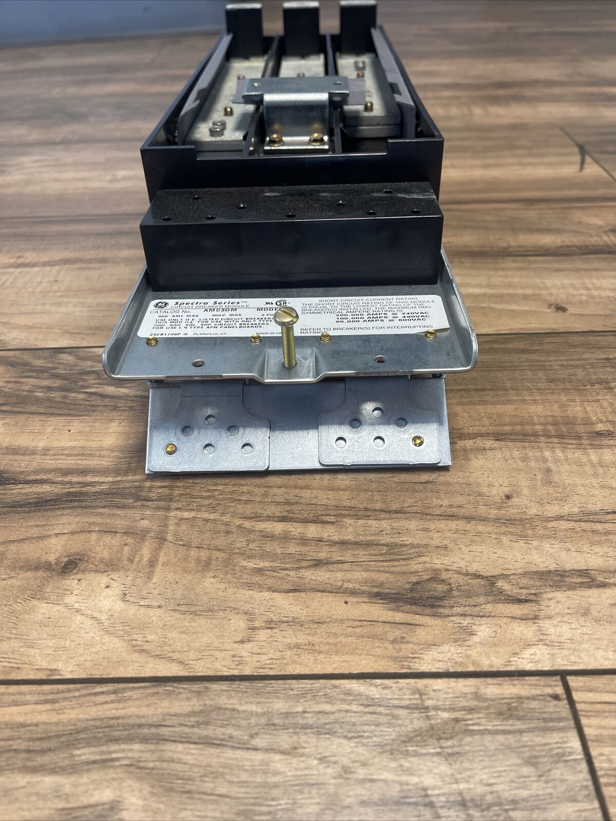 GE AMC3GM SPECTRA SERIES CIRCUIT BREAKER MODULE MODEL 1 3POLES 600AMP 600V