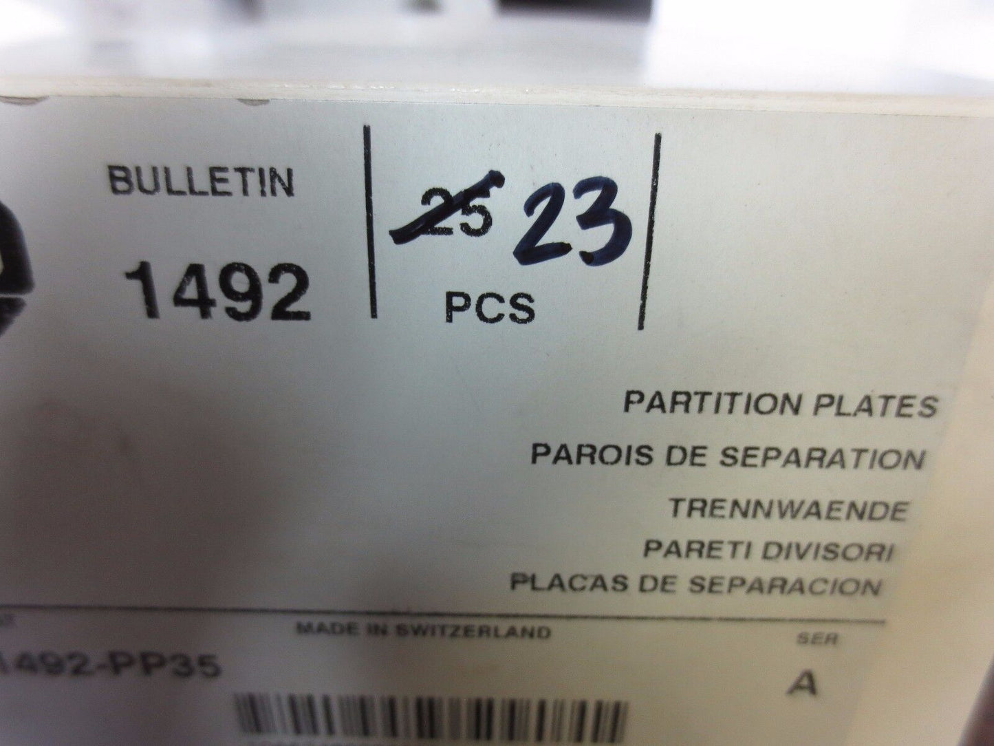 ALLEN-BRADLEY 1492-PP35 PARTITION PLATES - NEW SURPLUS - LOT of 23