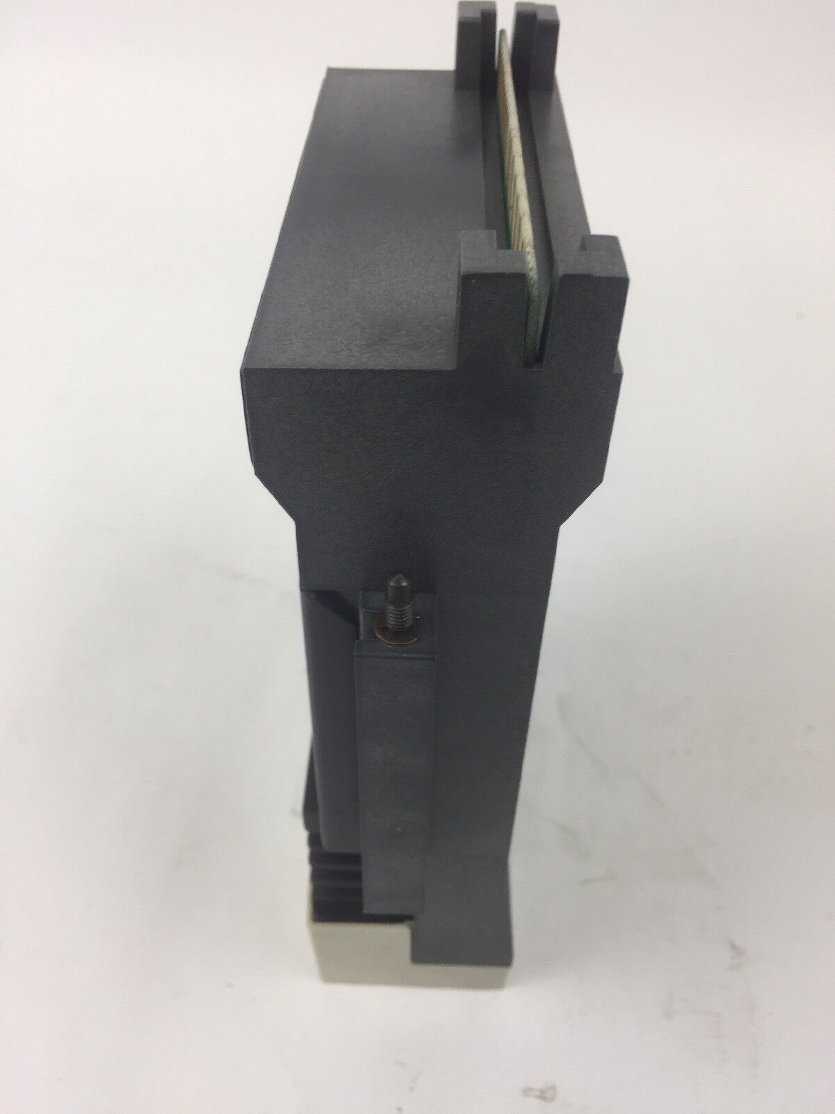 ALLEN BRADLEY 1777-OA AC OUTPUT MODULE 120V