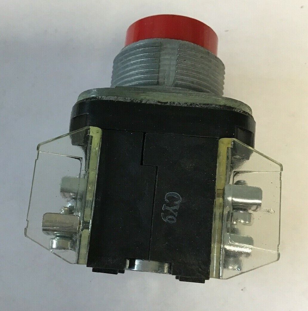 ALLEN BRADLEY 800T-B6B SERIES T TYPE 4,13 EXTENDED HEAD RED