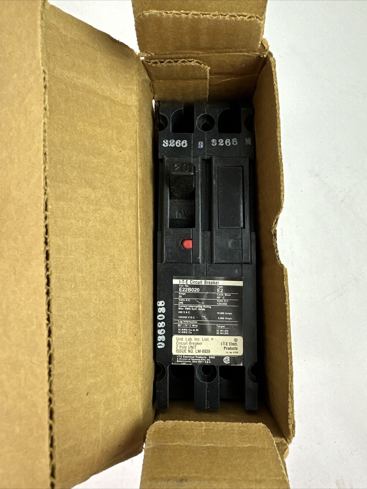 SIEMENS ITE E22B030 CIRCUIT BREAKER 20A 2P 240VAC 125/250VDC