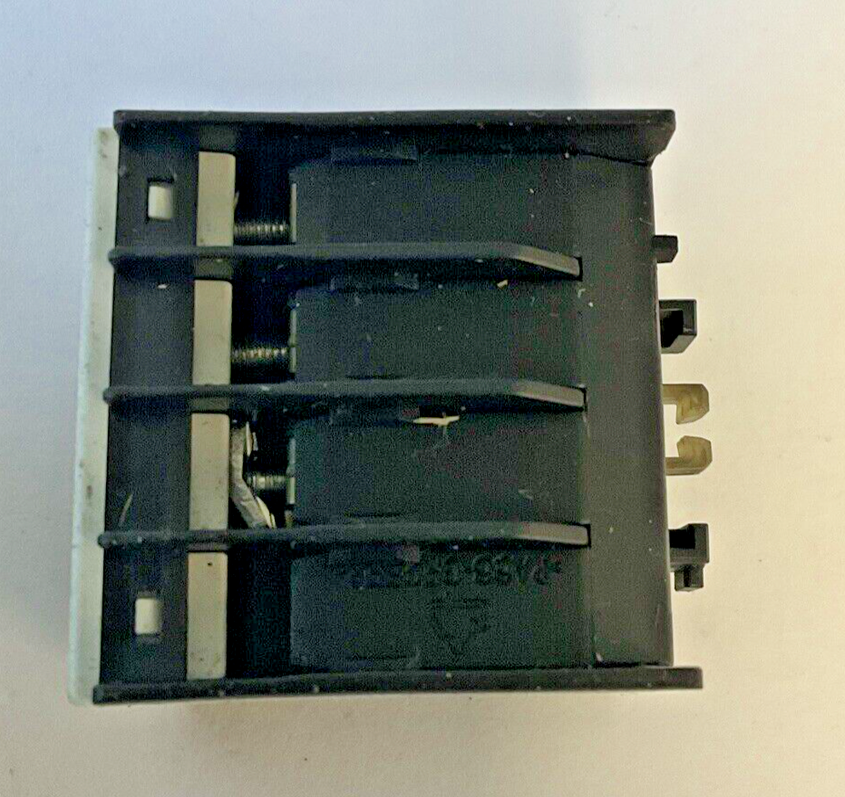 SIEMENS 3RH1911-1HA12 AUXILIARY CONTACT 10A 240V****LOTOF3****
