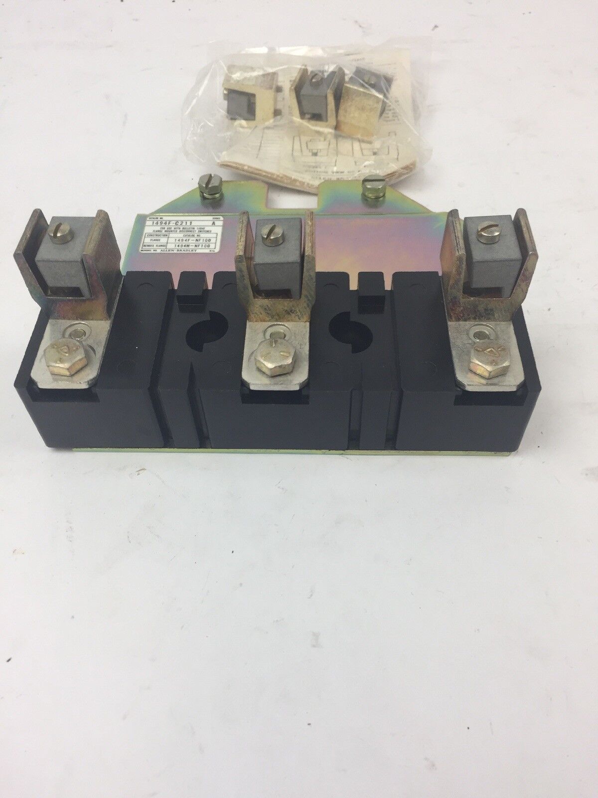 ALLEN BRADLEY 1494F-C211 FUSE BLOCK ADAPTOR PLATE KIT SERIES A