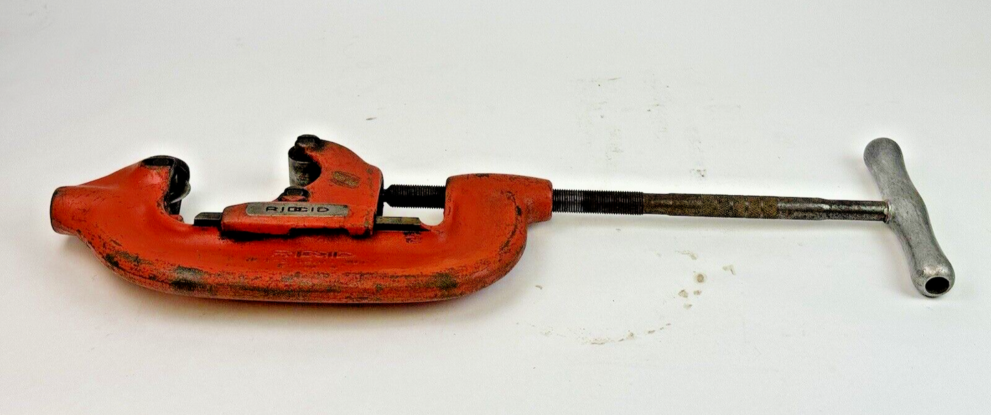 RIDGID - 4-S - HEAVY-DUTY PIPE CUTTER 2" - 4"