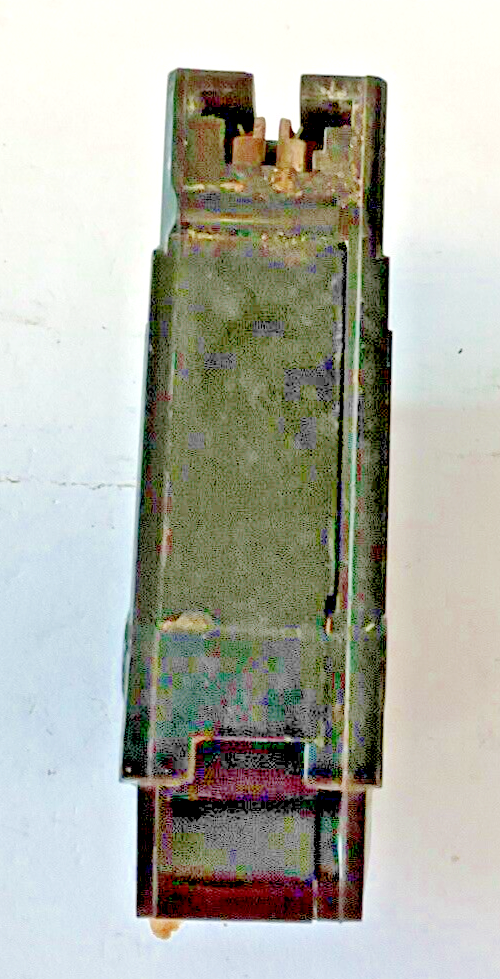 GE THQL1130 CIRCUIT BREAKER FRAME TYPE THQL 120/240VAC 1POLE 30AMP***LOTOF6***