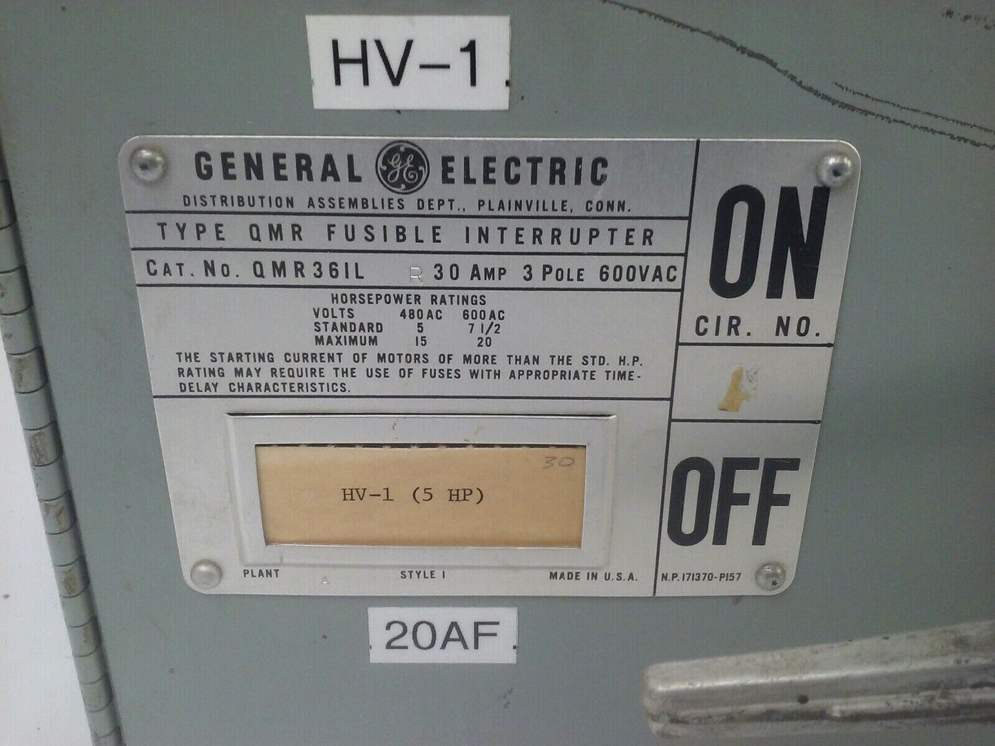 GE TYPE QMR QMR361L QMR361R TWIN FUSIBLE INTERRUPTER SWITCH 30A 600V W/HARDWARE
