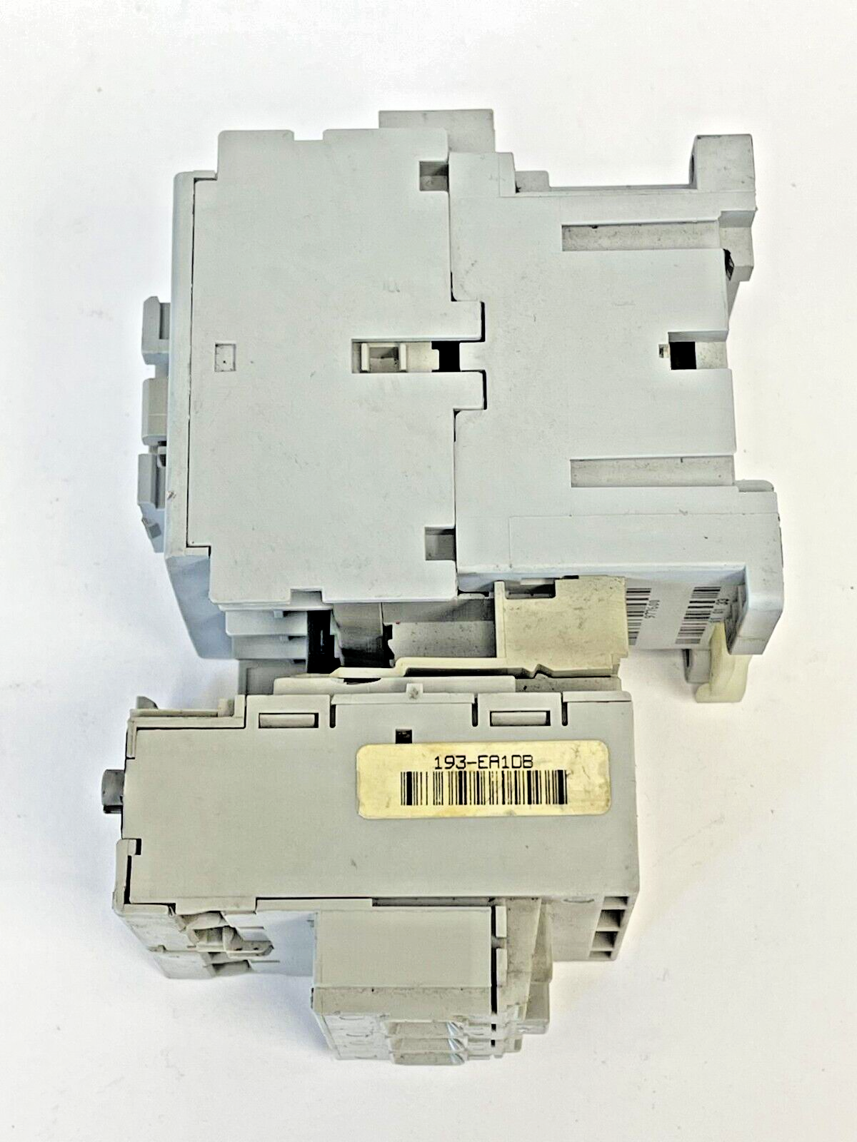 ALLEN BRADLEY - 100-C09*10 SER A W/ 110V 50Hz 120V 60Hz COIL, 193-EA1DB SER B