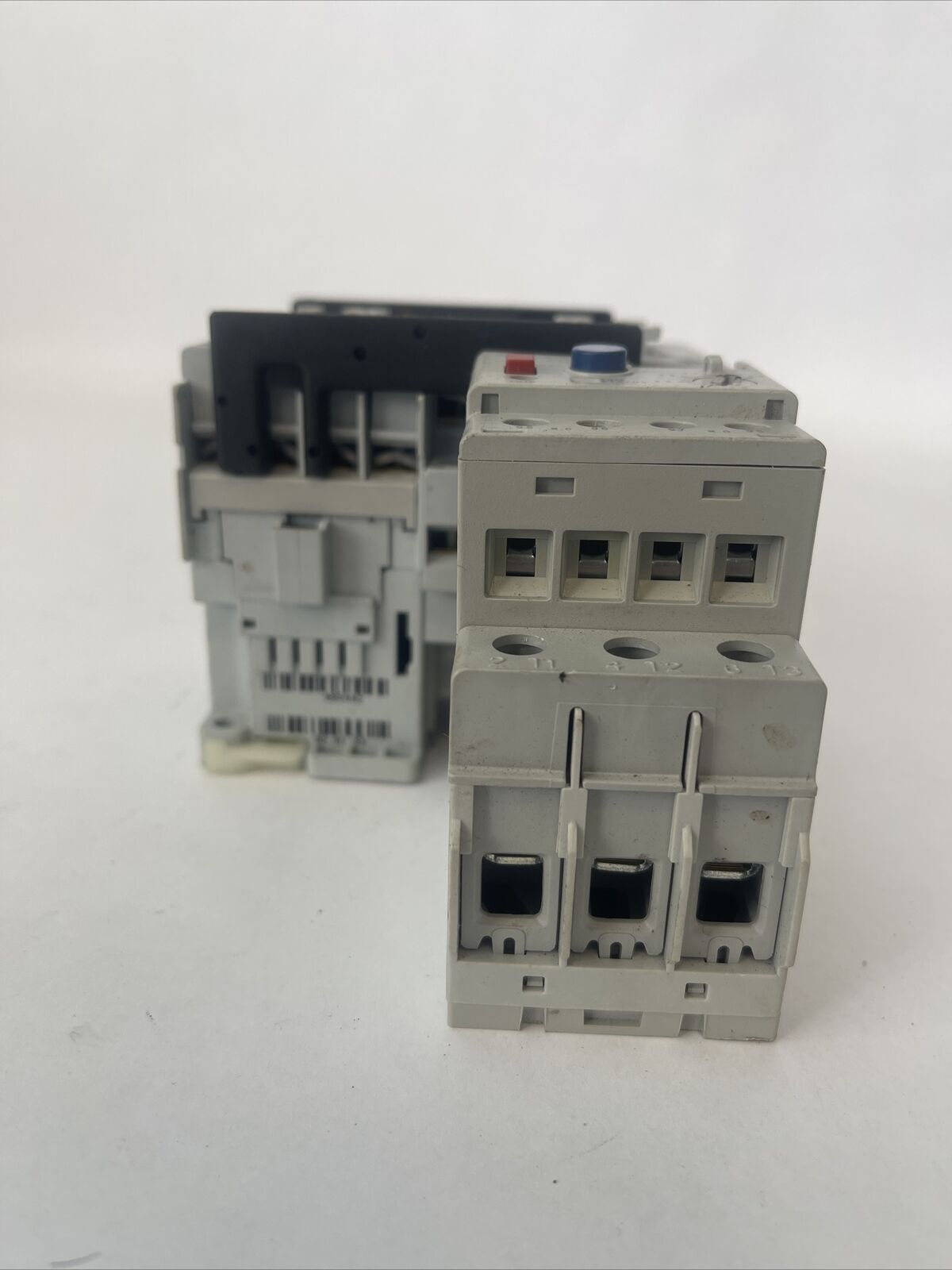 ALLEN BRADLEY REVERSING STARTER 104-C09D22 600VAC 25A COIL 120V 60HZ 193-EECB
