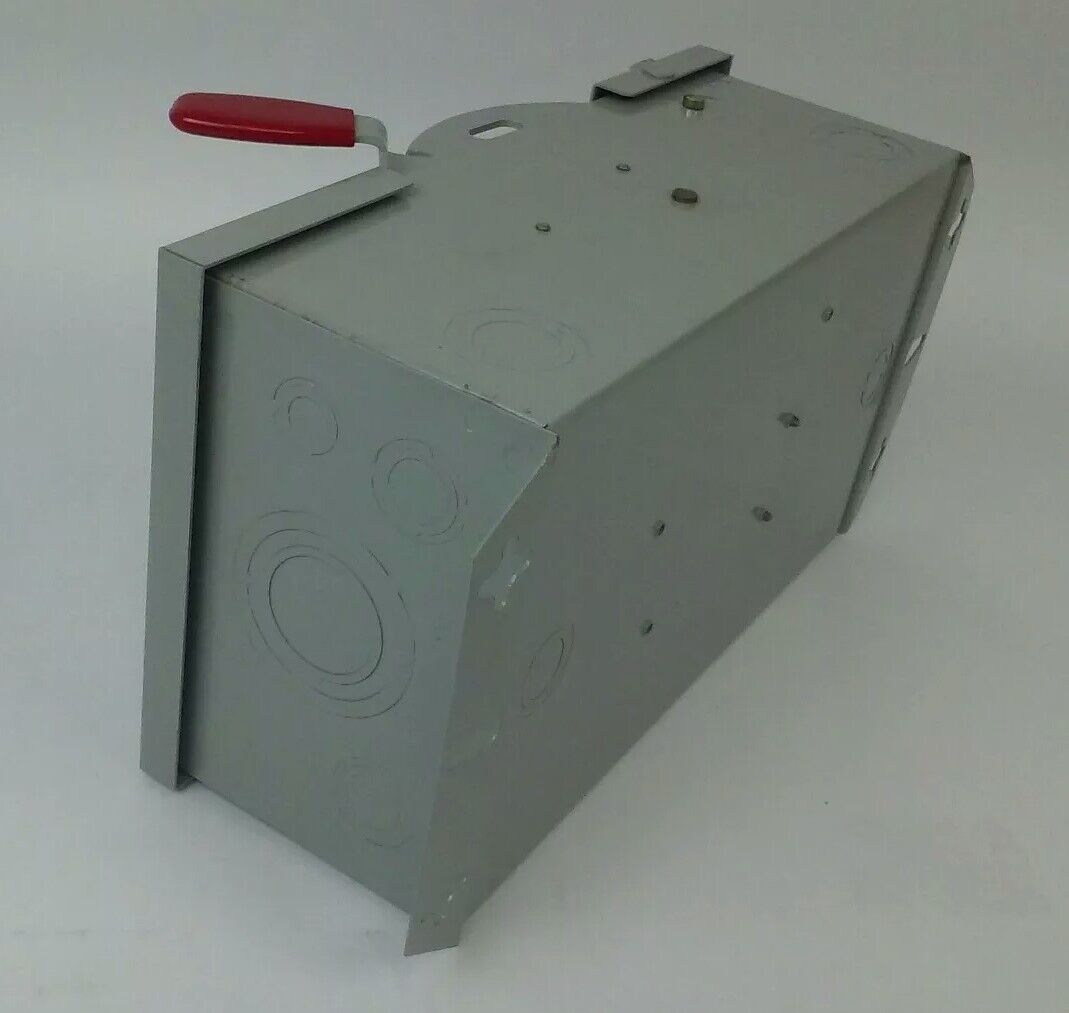 CHALLENGER HD361NFC MODEL 0 SAFETY SWITCH 3P 30A 600VAC 20HP NON-FUSIBLE NEMA 1