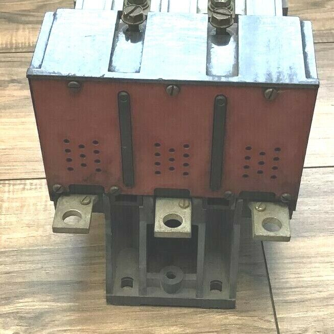 WESTINGHOUSE GCA-530 SIZE 5 AC CONTROL W/ 2045A41G28 600V 200HP 205A14G15 COIL