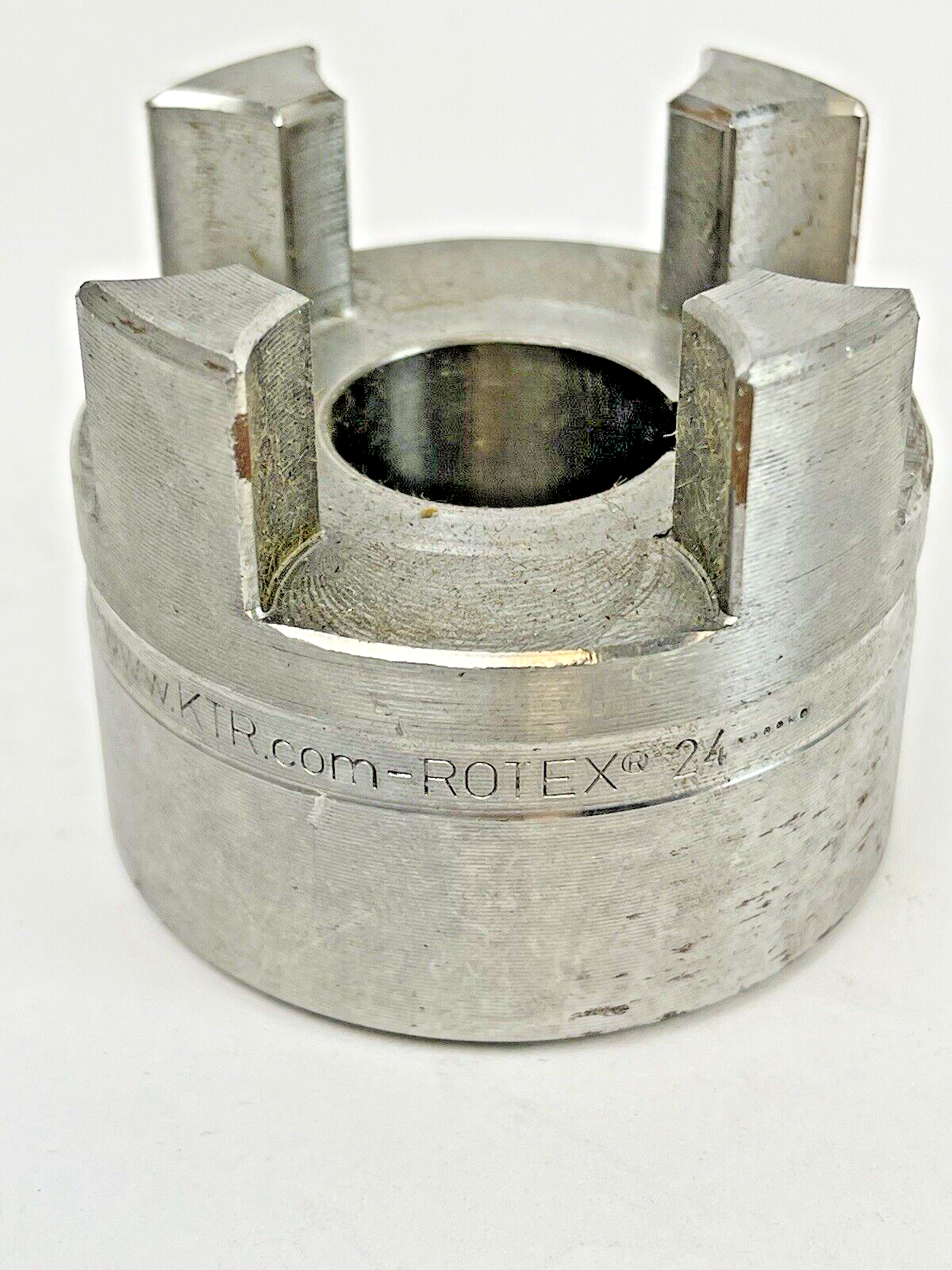 KTR ROTEX - CURVED JAW COUPLING HUB - BA02025172202 - 24 SER 7/8" BORE 1/4" KEY