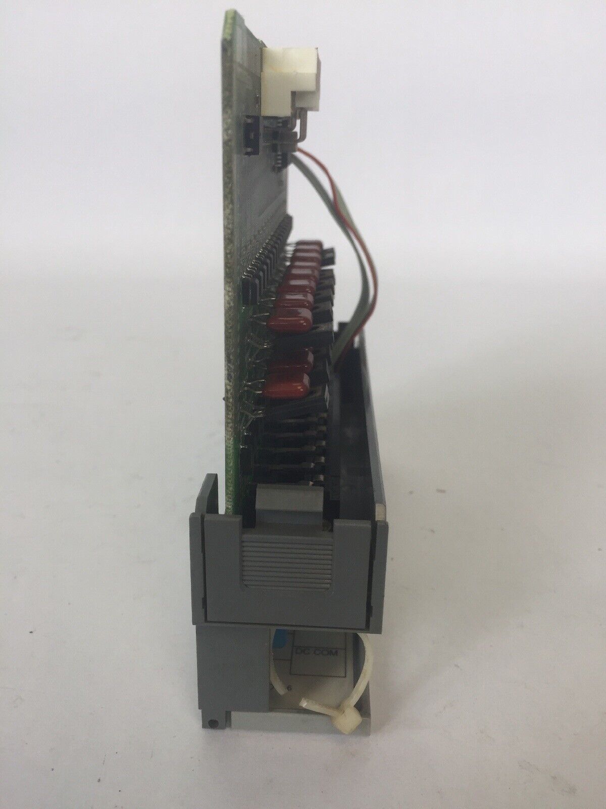 ALLEN BRADLEY 1746-OV16 INPUT MODULE SER C 10-50VDC