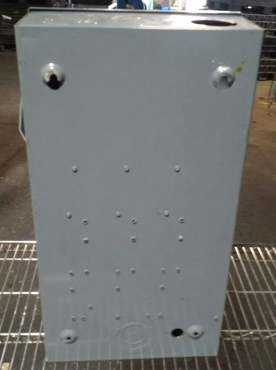 SQ. D HU364, SER. D2, SAFETY SWITCH, 200A, 600VAC/250DC, 3PH, MAX H.P. 150 USED