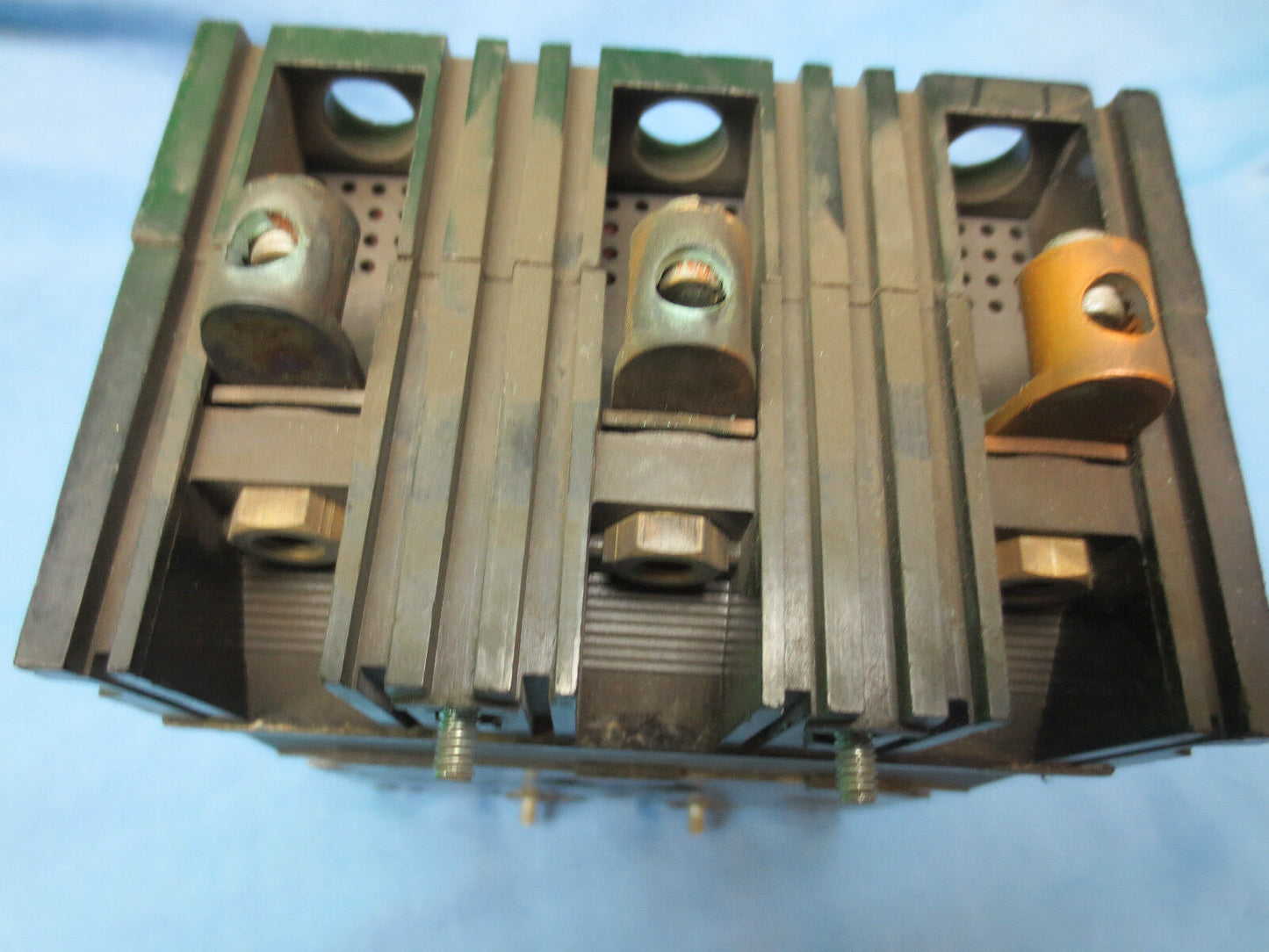 SQUARE D FAP-32060 CIRCUIT BREAKER 240VAC, 60A, 3-POLE, 250VDC
