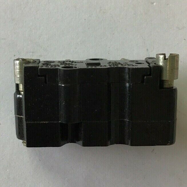 CUTLER HAMMER E30KLA2 CONTACT BLOCK A3 1N.C***LOTOF2***