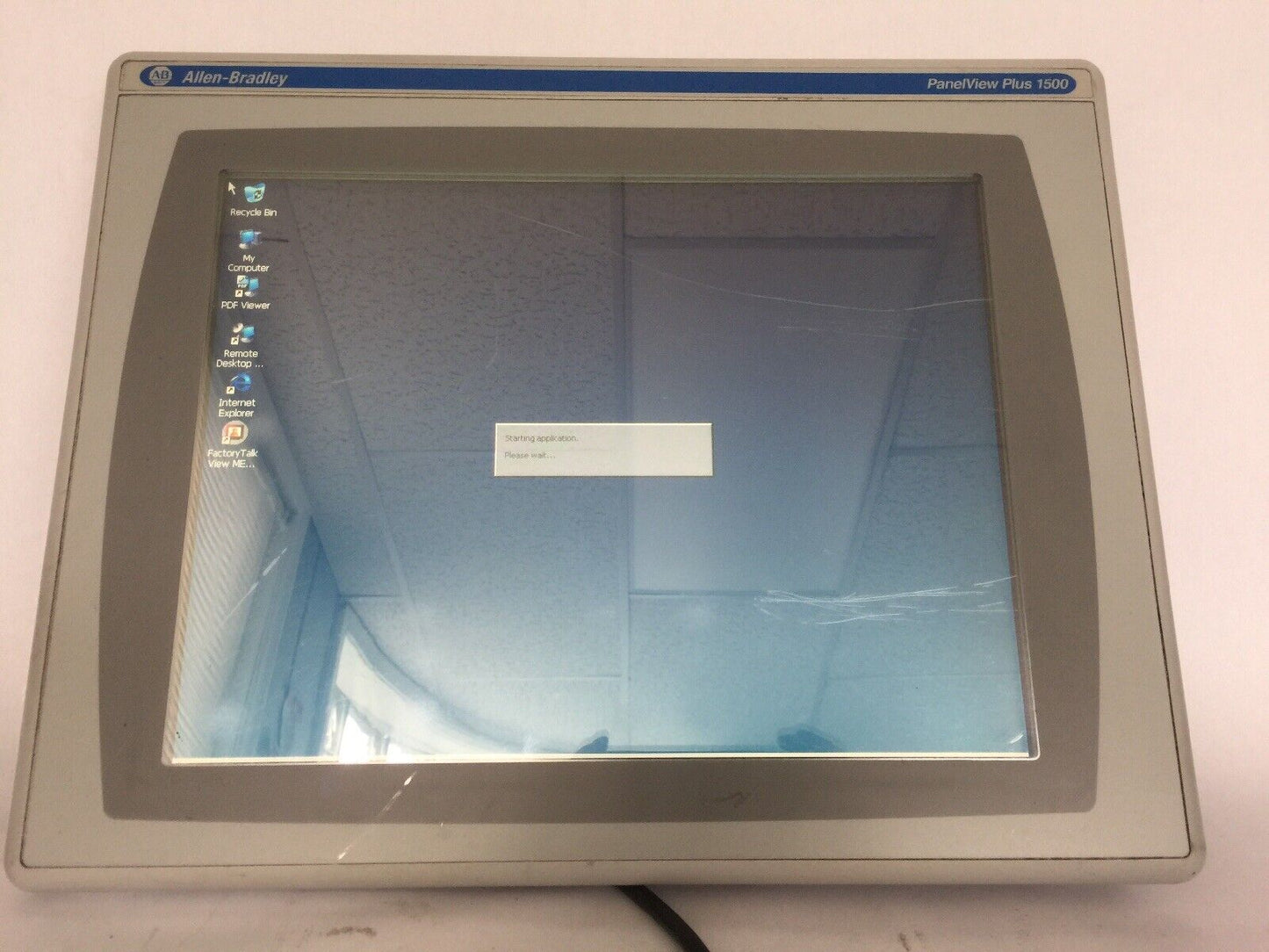 ALLEN BRADLEY 2711P-T15C4A7 PANELVIEW PLUS 1500 ASSEMBLED TERMINAL SER A TOUCH