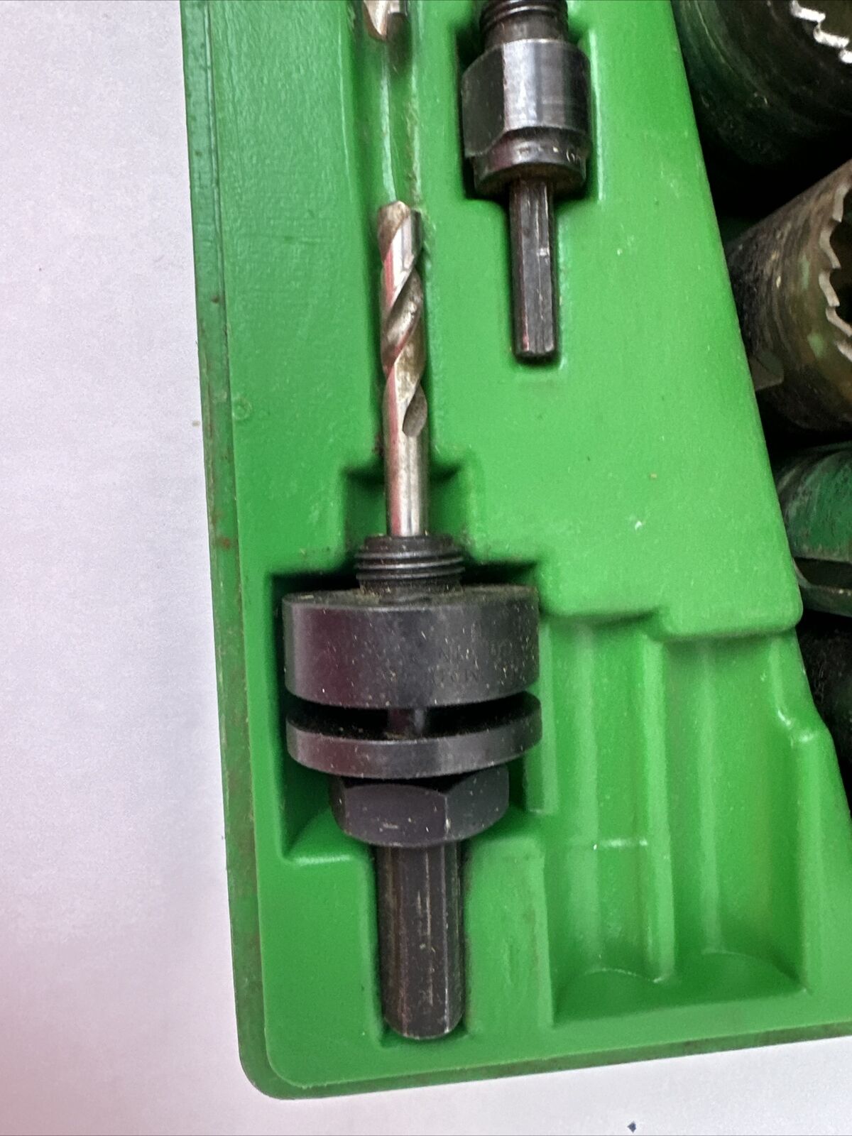 GREENLEE 830 HOLE SAW KIT 7/8" 1-1/8" 1-5/8" 2" & 2-1/2"
