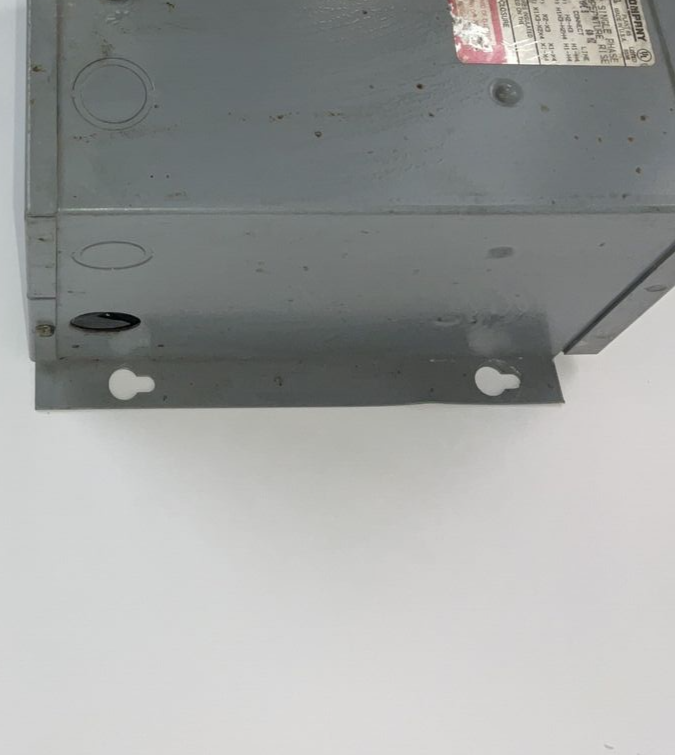 SQUARE D SMA H-1 TRANSFORMER 2KVA 60HZ 480V RAINPROOF TYPE 3R 1PH DRY TYPE
