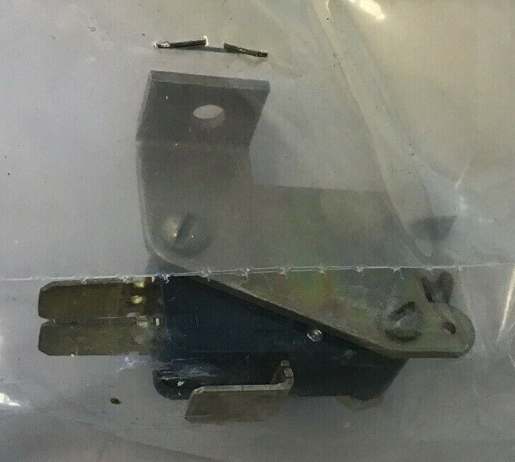 WARD LEONARD 5999-3504 AUXILIARY CONTACT NO&NC FRONT MTD. FOR SER.7000&7001