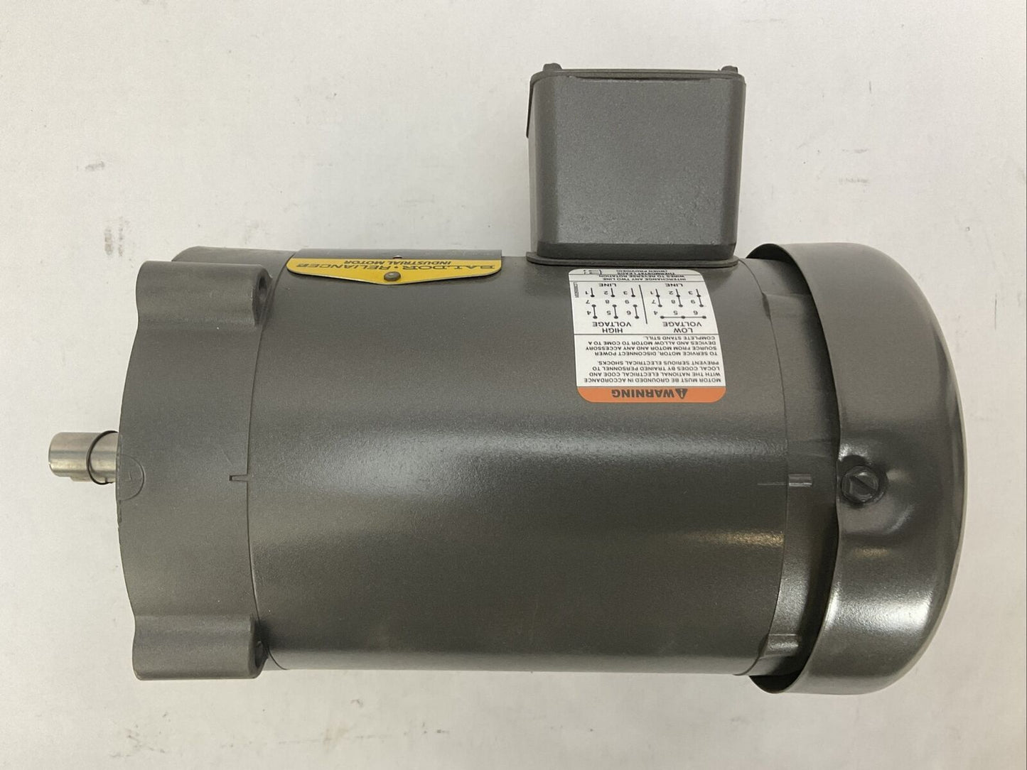 BALDOR RELIANCE VM3538 INDUSTRIAL MOTOR 0.5HP 230/460V 2/1AMP 1725RPM