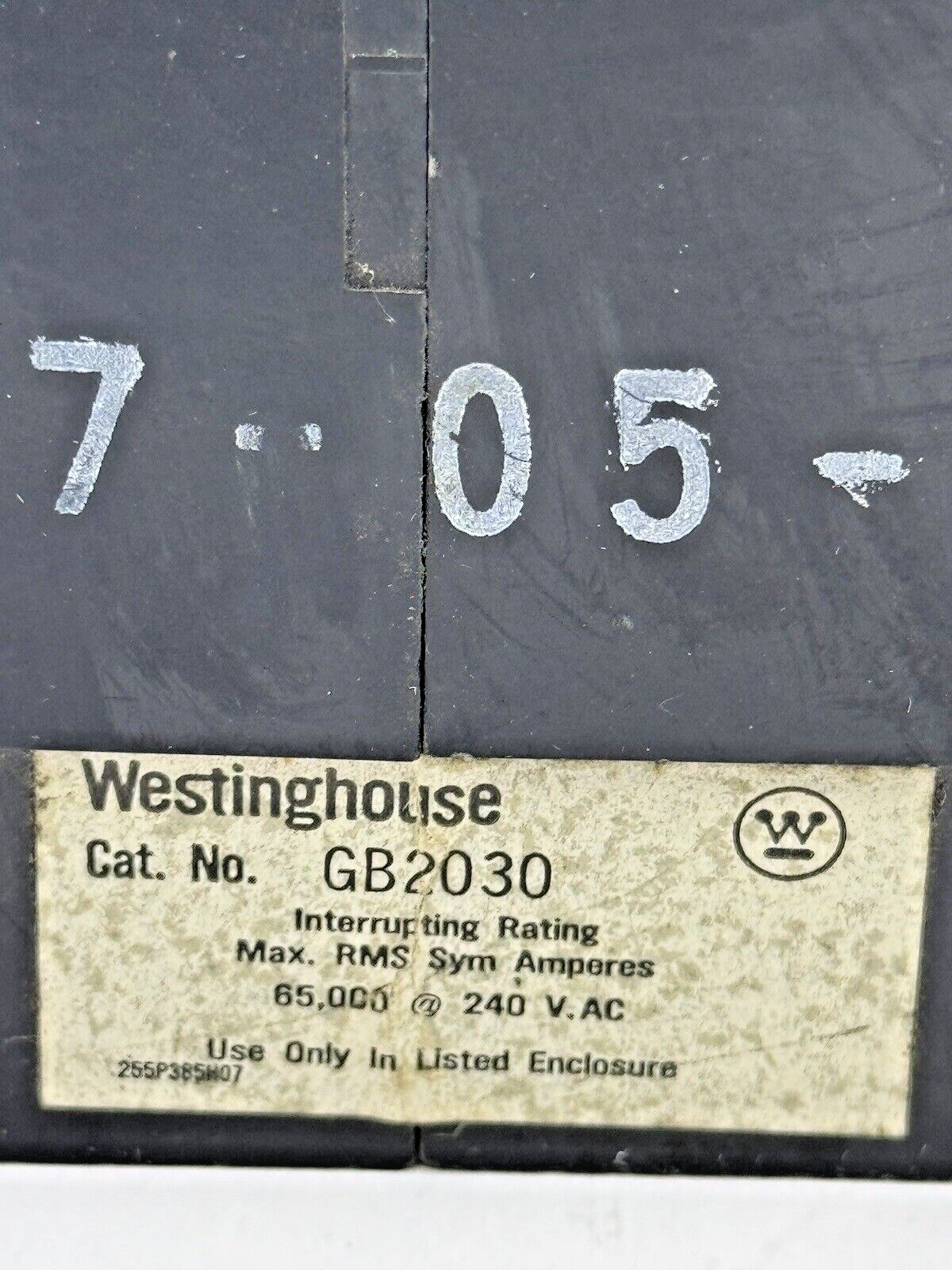 WESTINGHOUSE - GB2030 - BOLT-ON CIRCUIT BREAKER - 2 POLE/240VAC/30A - NEW