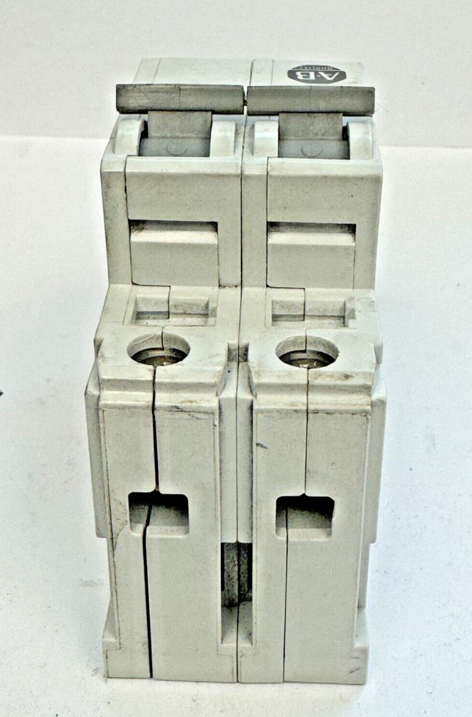 ALLEN-BRADLEY - 1492-CB2-G050 SER. B - MOTOR CONT. - 2P, 5 A, 277 V