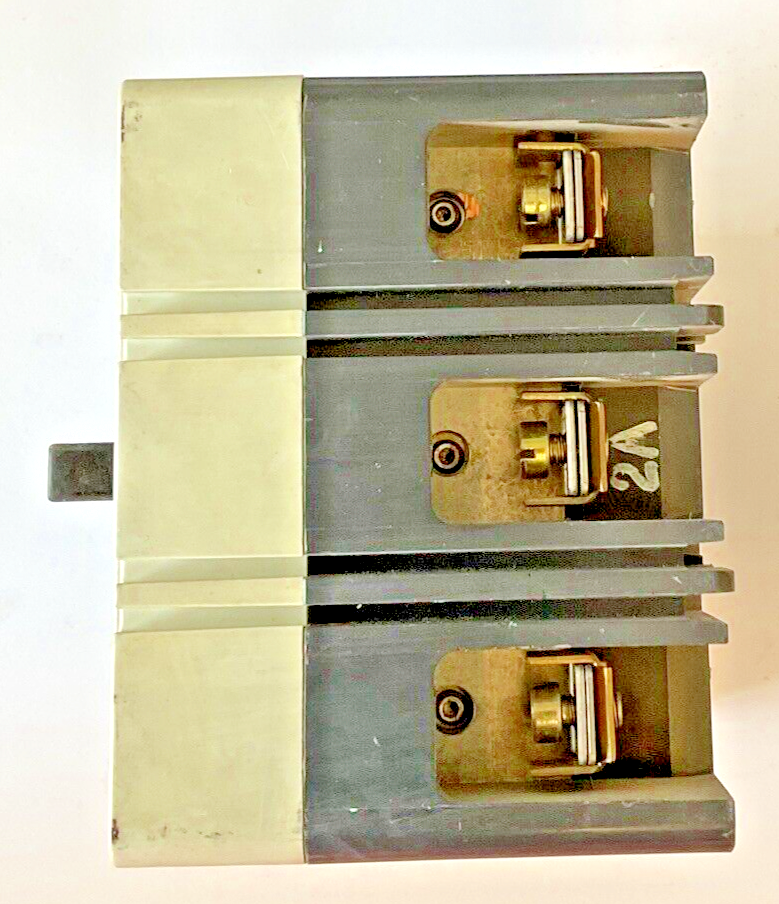 WESTINGHOUSE EHD3010 CIRCUIT BREAKER EHD 14K 3POLE 10A 480VAC SER.C