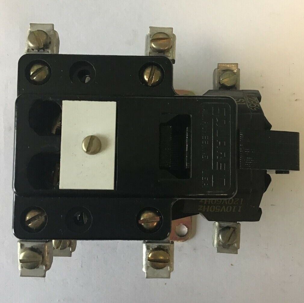SQUARE D 8501 DO22-S6 CONTROL RELAY SER.C W/ L2959-S1-W33A COIL