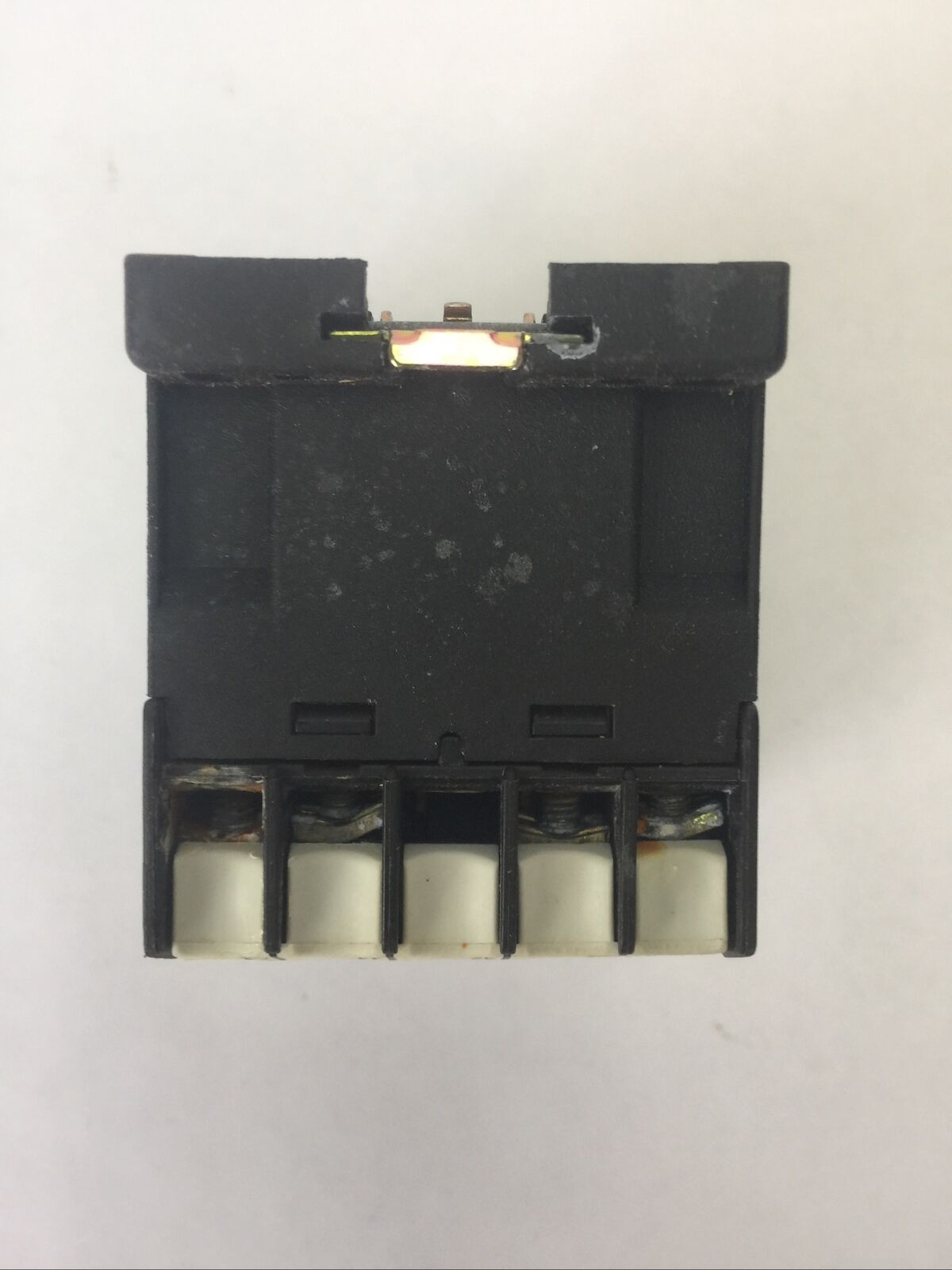 KLOCKNER MOELLERT DIL ER-22 CONTACTOR RELAY 120V 60HZ 110V 50HZ