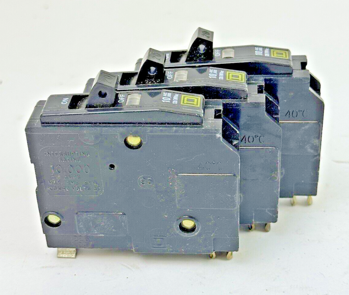 SQUARE D *LOT OF 3* - QO120 - CIRCUIT BREAKERS - 1 POLE/240VAC/20A