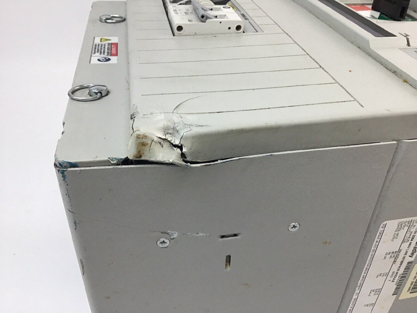 ALLEN BRADLEY 2094-BL25S LINE INTERFACE MODULE SER.B 460VAC 3PH 50-60HZ 25A