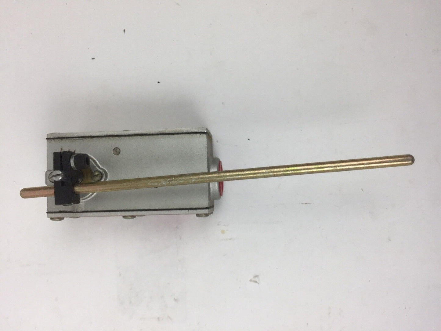 NAMCO EA150 30013 LIMIT SWITCH 460 VAC 250 VDC