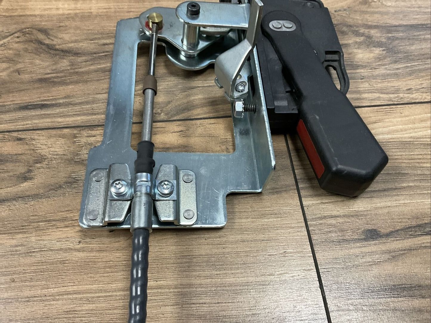 ALLEN BRADLEY 140G-G-FCX03 SER FLEX CABLE OPERATOR MECHANISM