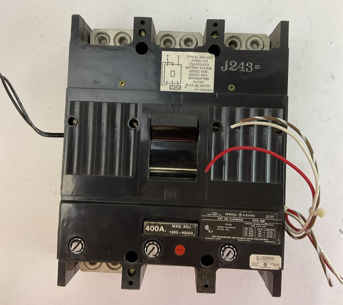 GE TJJ436400 MOD 5 CIRCUIT BREAKER 400AMP 600VAC 3POLE W/ SHUNT TRIP & AUXILIARY
