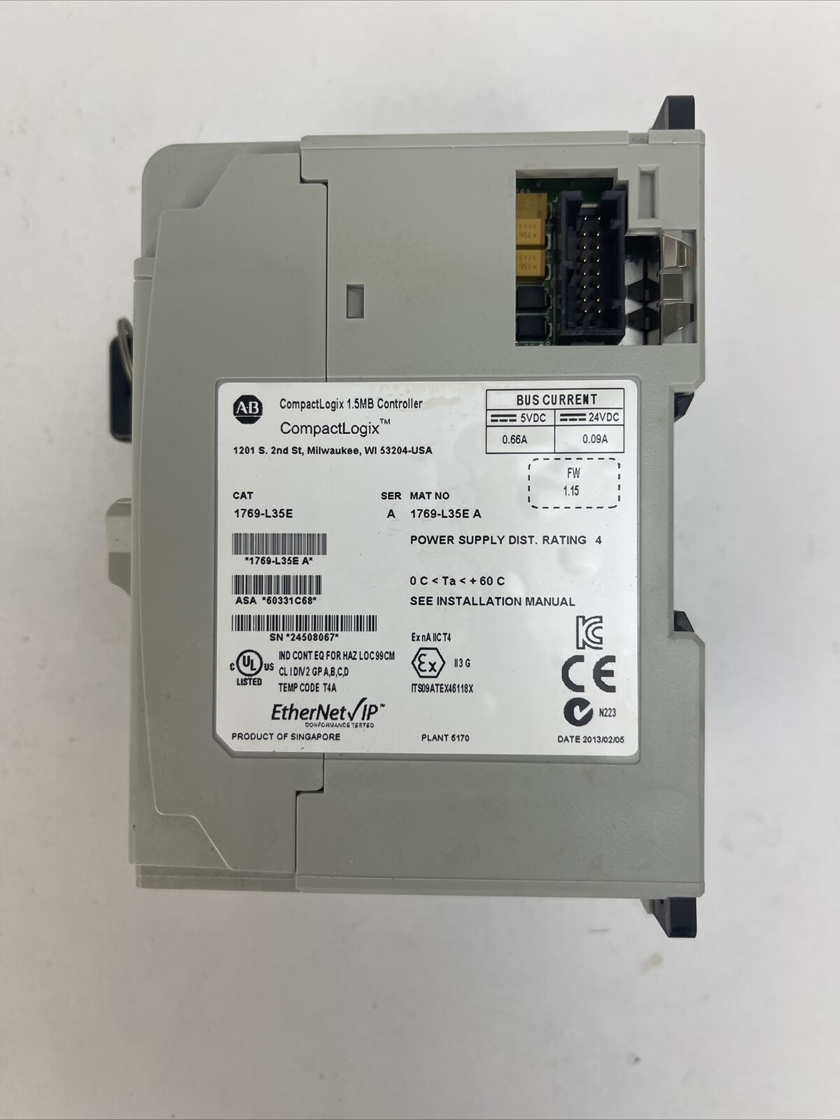 ALLEN BRADLEY 1769-L35E COMPACT LOGIX 1.5MB CONTROLLER SER A FW1.15 24VDC 0.09A