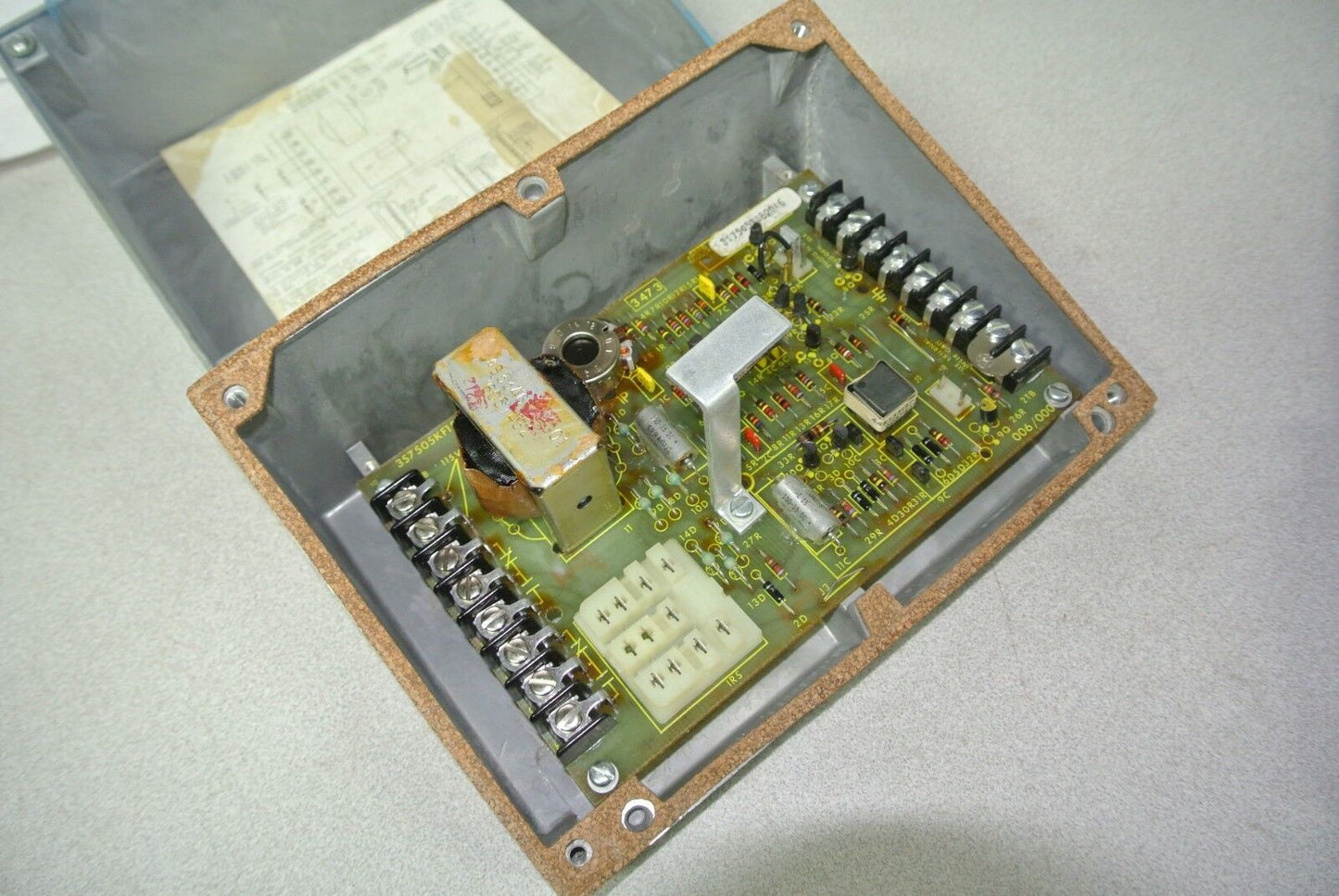 GE 3S7505PG820 MOD-U-RAY PHOTOELECTRIC CONTROL - NEW SURPLUS