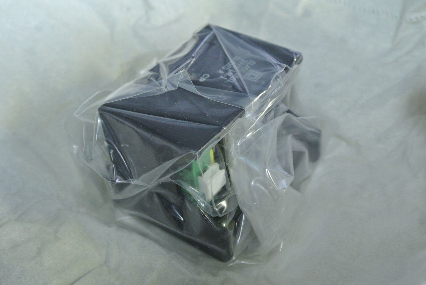SQUARE D CLASS 8501, TYPE LM-1 - TERMINAL BLOCK ASSEMBLY - NEW SURPLUS