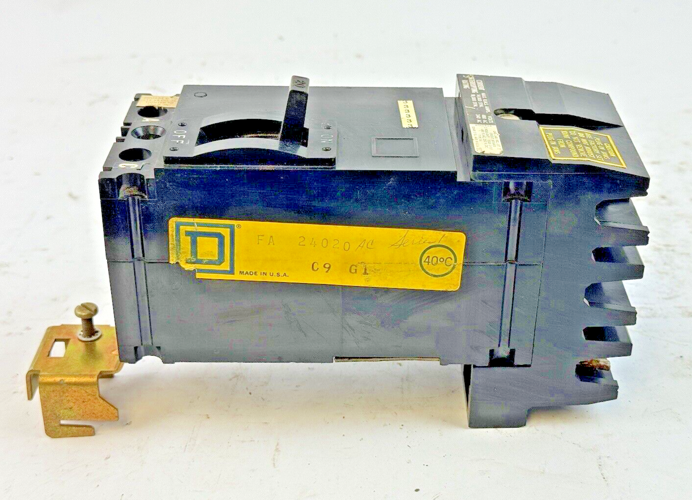 SQUARE D - FA24020AC - I-LINE MOLDED CIRCUIT BREAKER - 20 AMP/2 POLE/480 VAC