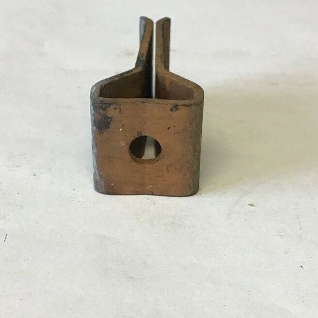 ILSCO C16 FUSE CLIP/HOLDER 100A 250/600V ****LOTOF12***