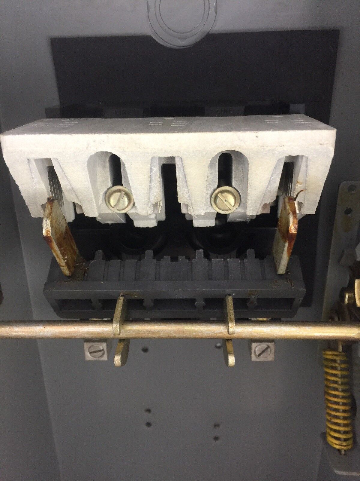 WESTINGHOUSE HFN361 HEAVY DUTY SAFETY SWITCH 600 VAC 30 AMP TYPE 1 ENCLOSURE